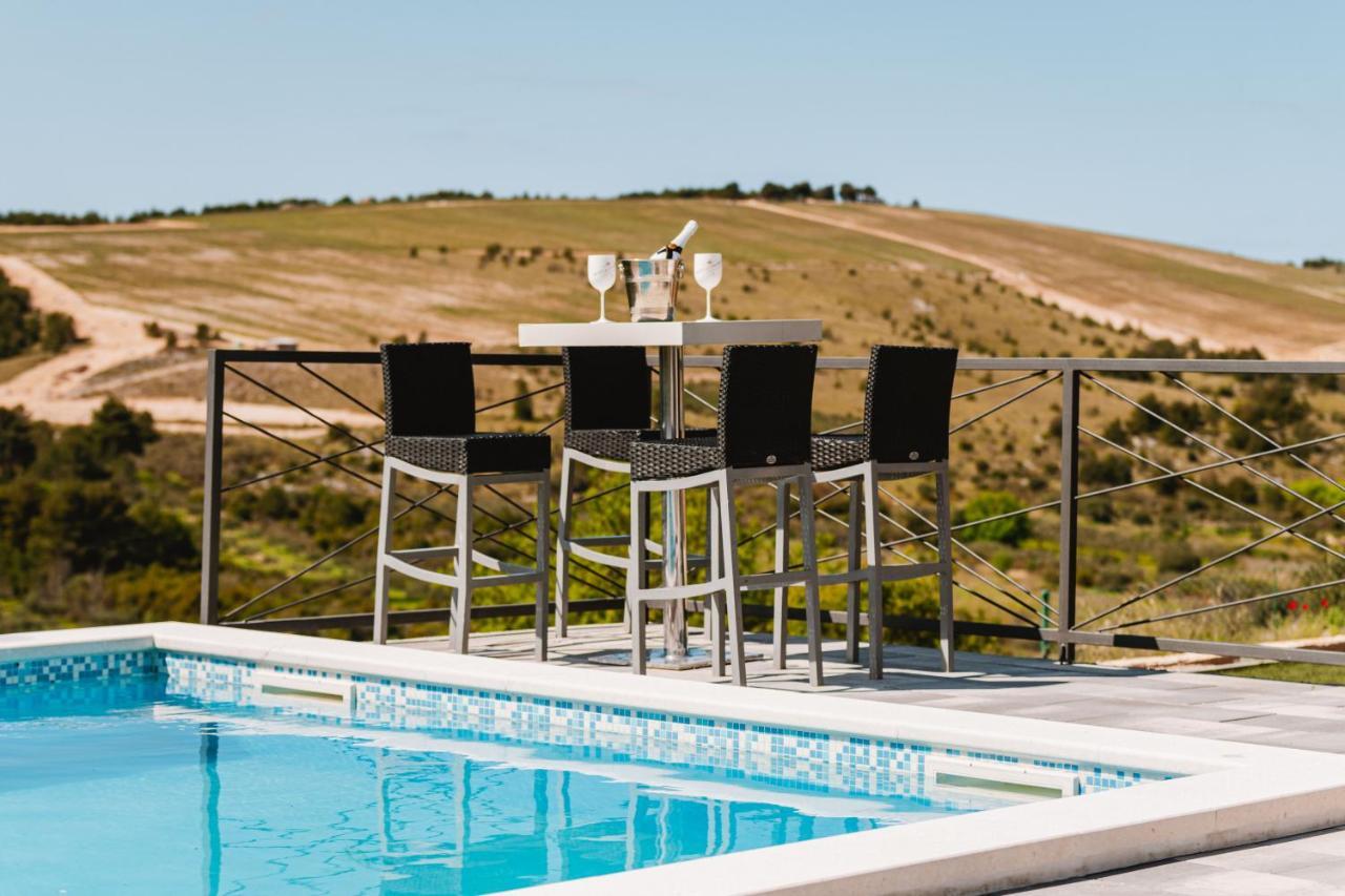 Guest House "The View" - With A Pool Donje Polje Esterno foto